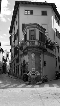 piazza de frescobaldi